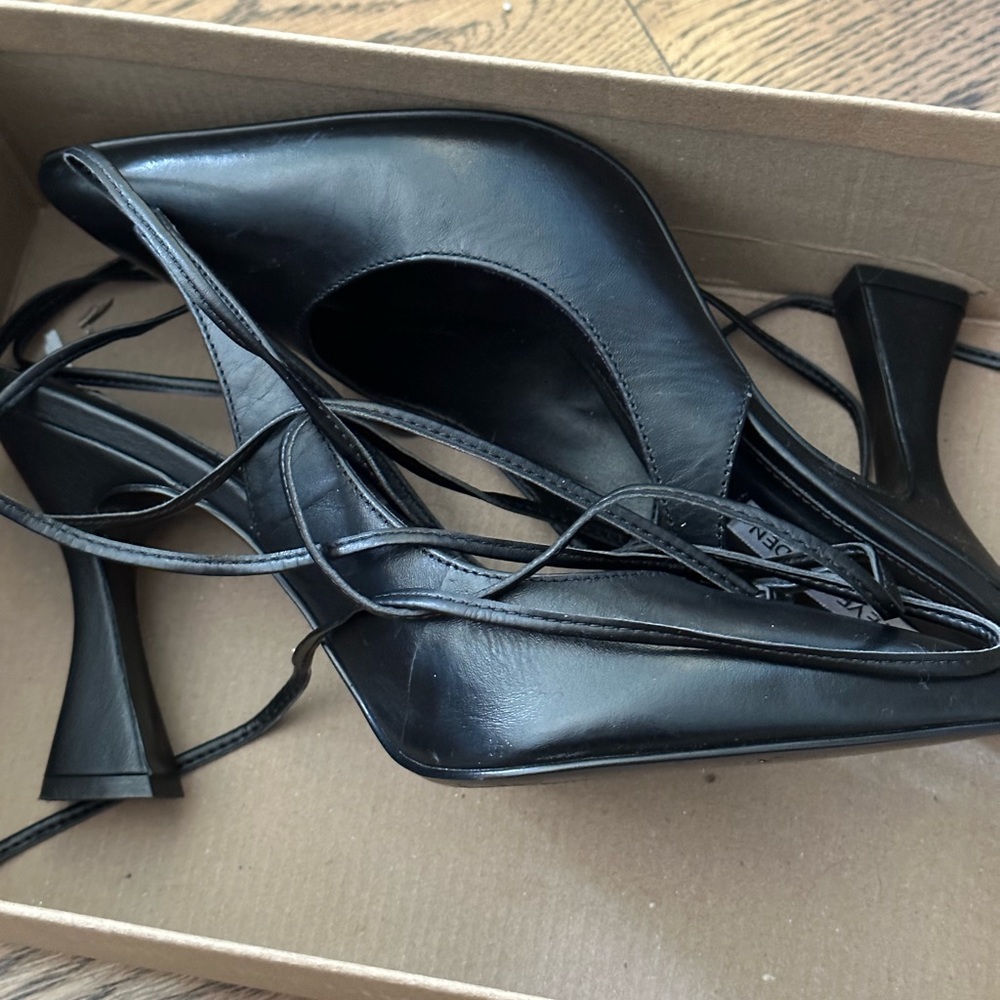 Steve Madden Pumps